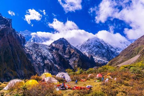How to play Meili Snow Mountain? You are recommended 4 classic walking routes in the fresh air, it is recommended to bookmark!