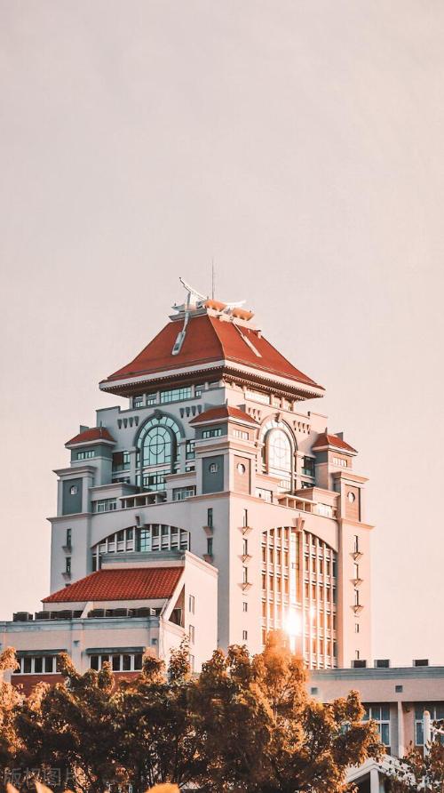 Comparable to a level 5A scenic spot! Is your alma mater one of 10 most beautiful universities in China?