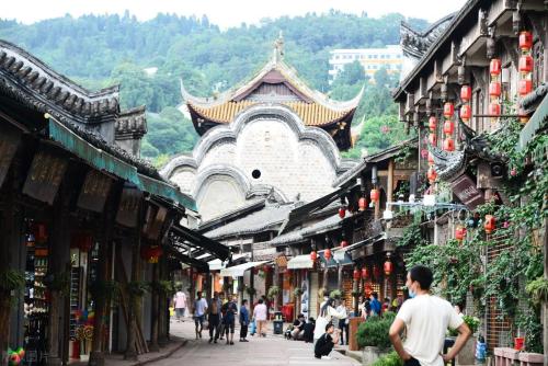 Inventory of Top Ten Ancient Cities of Sichuan