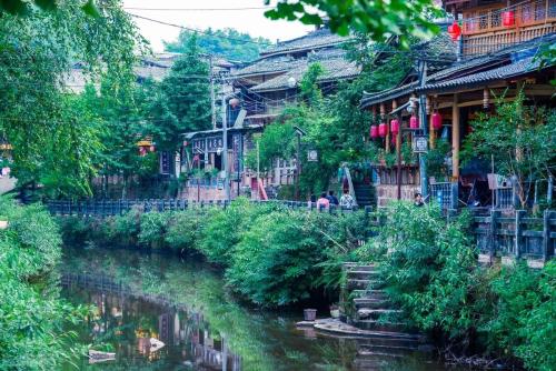 Inventory of Top Ten Ancient Cities of Sichuan