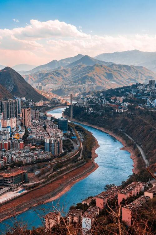 gather! An ultra-complete guide to Panzhihua, the only city in China named after a flower!
