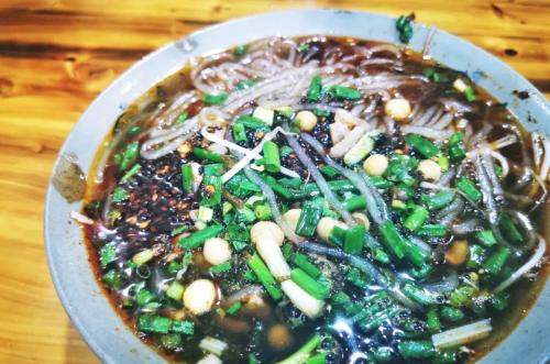 Food in Leshan | Super complete list of authentic delicacies, bring Jianweixiaoshi tablets, follow me!