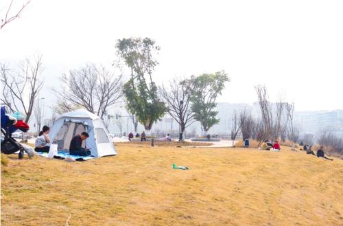 Spring walk in Chongqing continues | Yuelai Jiangwan Qingshui Trail, a pleasant walk along Jialing River!
