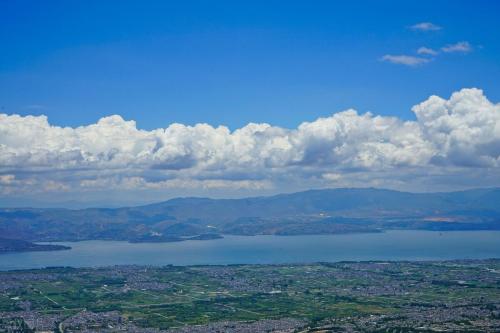 One city, one strategy, fun in Yunnan - Dali in wind, snow and moon