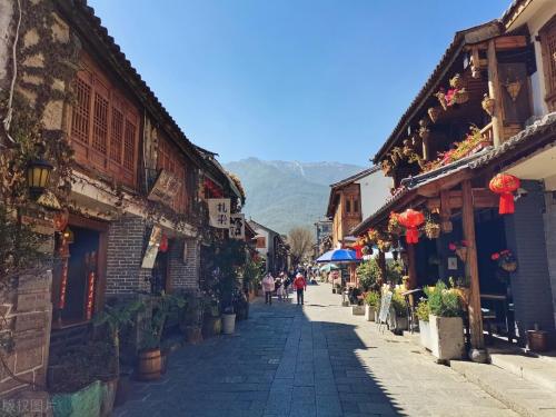 One city, one strategy, fun in Yunnan - Dali in wind, snow and moon