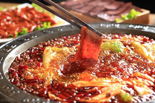Chongqing Mountain City Food Guide: Eat and Drink with Locals