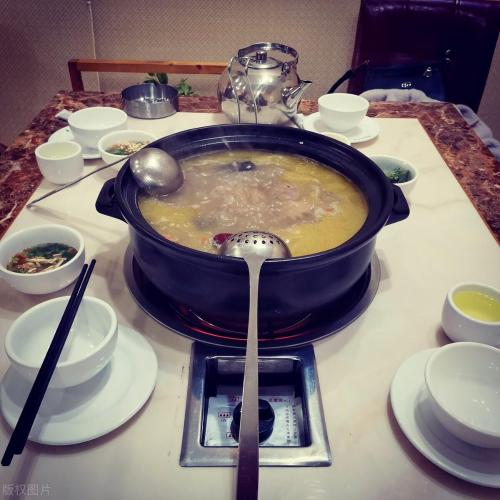Chongqing Mountain City Food Guide: Eat and Drink with Locals