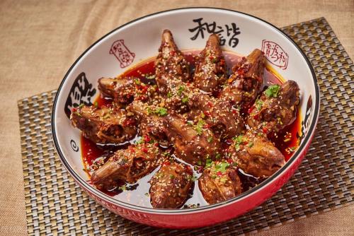 Zigong food strategy: N ways to eat rabbits, how many delicacies have you tried that messed up whole web?