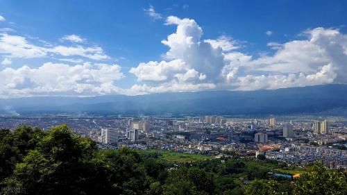 Slow Pace In-Depth Tour (Yunnan) - A 12-day journey through mysteries of western Yunnan with detailed itineraries and strategies