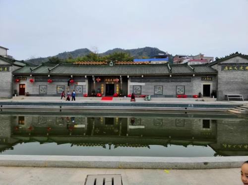 One person entered Guangdong and became a founding ancestor, fourteen sons and grandsons of civil servants and military generals, and now there are more than 20 million descendants.