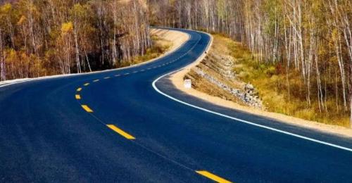 A real pinnacle: These three national highways connect almost all of country's beautiful landscapes with help of self-driving.