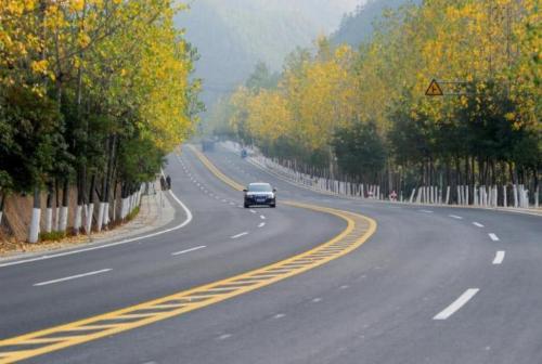 A real pinnacle: These three national highways connect almost all of country's beautiful landscapes with help of self-driving.