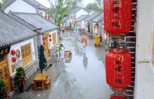 Shandong spent huge amounts of money to build a "fake ancient city" with free tickets, which initially did not inspire optimism among locals.