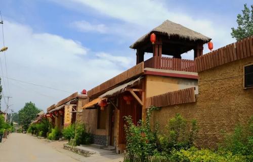 Shandong spent huge amounts of money to build a "fake ancient city" with free tickets, which initially did not inspire optimism among locals.