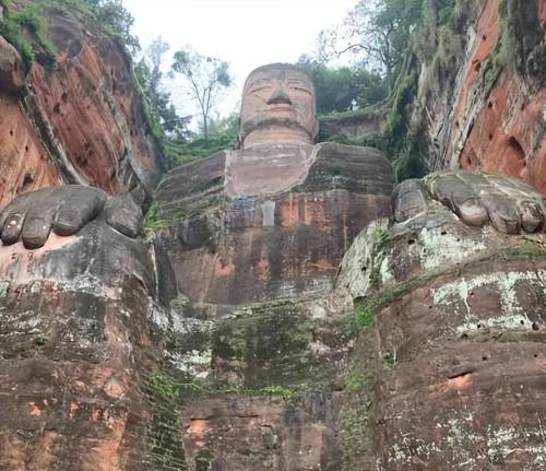 Sichuan is a city no smaller than Chengdu, with three World Heritage Sites and a comfortable life.