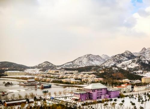 This village in Shandong is amazing, with a per capita deposit of 250,000 and a total asset of over 6 billion, comparable to Jiangsu Huaxi Village.