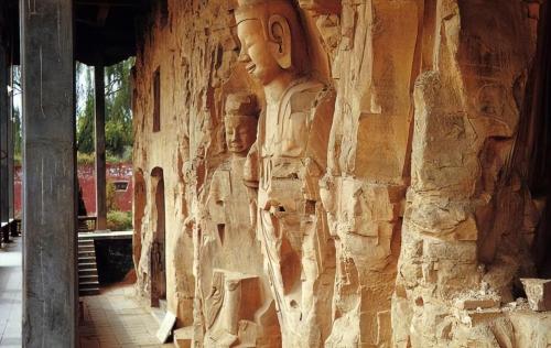 The largest Buddha in Shaanxi, palm width 5 or 6 meters! now a world heritage
