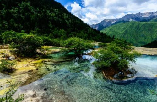 China's three cities most suitable for poor travel, with low consumption and plenty of delicious food, and many attractions do not require tickets