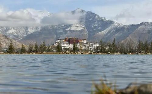 8 most beautiful places in China worth visiting if you don't need money, you can visit them all
