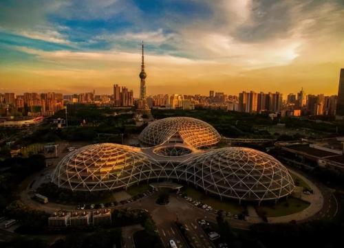 The third largest city in Guangdong, its GDP is close to that of Shenzhen and Guangzhou, but usually very low key.