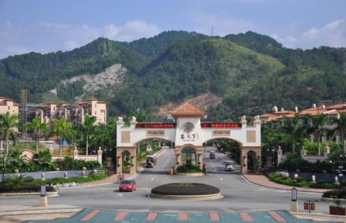 Three cities in China named after fruits sound sweeter than others. How many were you?
