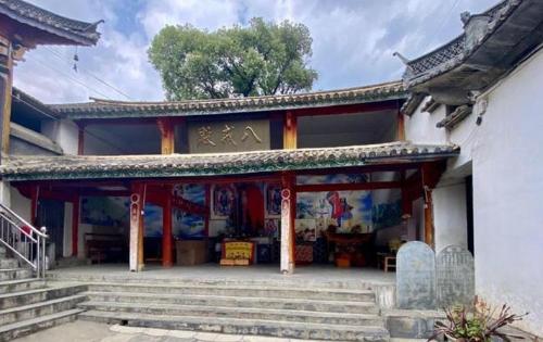 The only temple in my country dedicated to Zhu Bajie has been smoking incense for over 600 years. It is located in Xizhuang Village.
