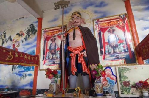 The only temple in my country dedicated to Zhu Bajie has been smoking incense for over 600 years. It is located in Xizhuang Village.
