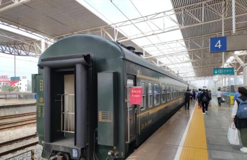 The lowest fare for a train from Jiangxi to Hubei is 1 yuan, and the "block train" has not risen in price for 26 years.