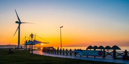 China's next well-known county with retirement potential, beautiful sea views, perfect summer, clean streets and pleasant air.