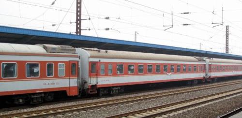 Hangzhou has a "slow train" that passes through 46 stations, whole trip takes 42 hours, and scenery is beautiful along the way.