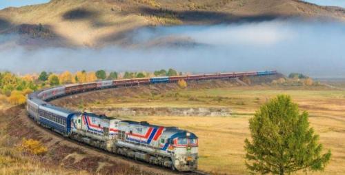 The longest railway line in world: whole journey takes 150 hours, passengers can go without shower for 7 days, and scenery is beautiful.
