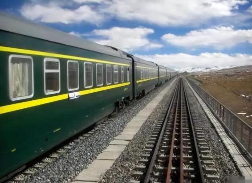 There is a slow train in Guangzhou. 4980 kilometers lasted 53 hours and ended in Lhasa. The scenery along way is beautiful.