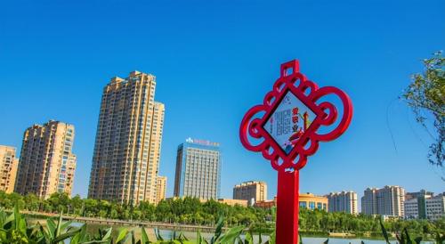 In Yancheng, Jiangsu Province, there is a comfortable county with an average temperature of 15 degrees, which is also known as "Little Jiangnan by Sea."