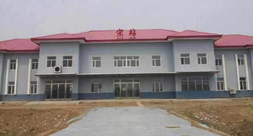 The only monosyllabic station in country with "surname" of the contractor suddenly became a place of registration of tourists