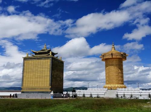The only county in China named after Yellow River, Yellow River miraculously flows backwards for 800 miles, 95% of which is wetland, so beautiful