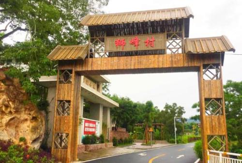 Mysterious Bagua Village Discovered in Guangdong Province, Where Every House Is Taped With The Same Pair Of Couplets And The Layout Is Delicately Surrounded By Water
