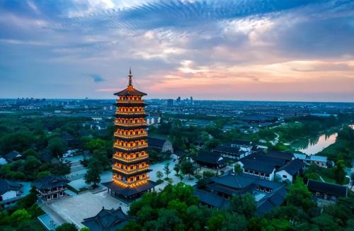 All five famous temples in China are good places to pray. How many of them have you visited?
