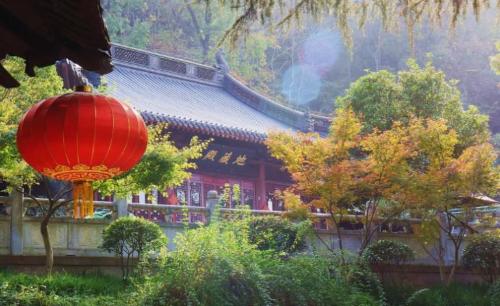 All five famous temples in China are good places to pray. How many of them have you visited?
