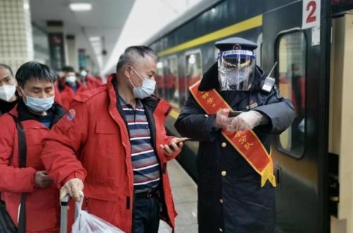 There is a direct train from Guangzhou to Beijing, whole journey is only 5 stops, and scenery along way is very beautiful.