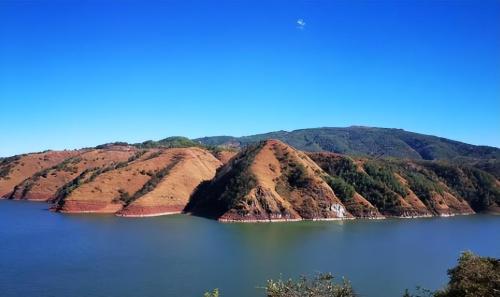 Of eight major water bodies of Yunnan, one is more beautiful than other. Which one is in your hometown?