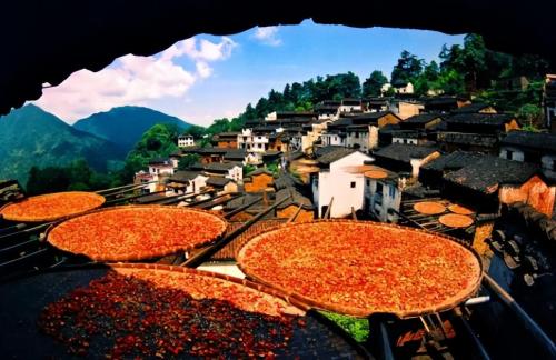 The ideal city for retirees in Jiangxi was originally part of Anhui Province, with a pleasant climate and beautiful scenery.
