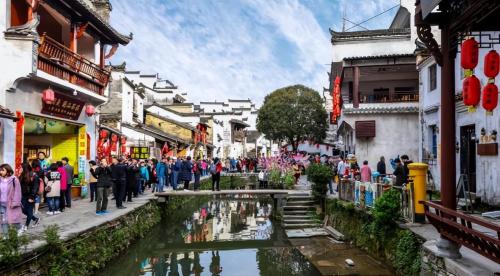 The ideal city for retirees in Jiangxi was originally part of Anhui Province, with a pleasant climate and beautiful scenery.

