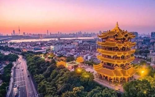 Century Legend cruise, 15 days and 14 nights from Shanghai to Chongqing Sheshui, scenery is beautiful along way