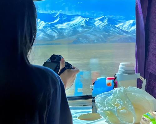 Shanghai has a "slow train", direct to Lhasa, less than 405 yuan! The scenery along way is beautiful

