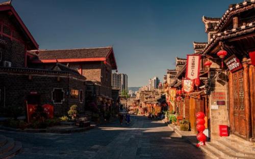 The only province in China without plains, houses are built on rocks, and every scenery is beautiful
