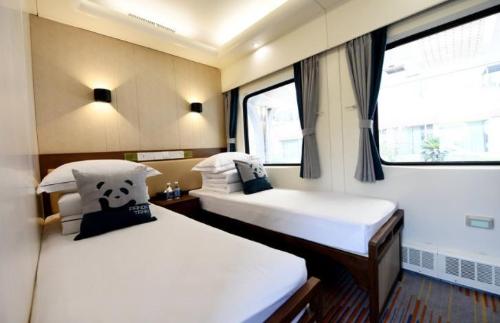 Inventory of 5 domestic luxury trains, which one do you want to board most, scenery is beautiful along way