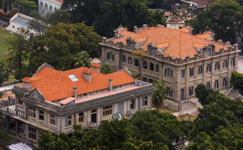 China's number one villa on Gulangyu Island was once richer than Ma Yun, but before he got rich, he worked as a hairdresser.