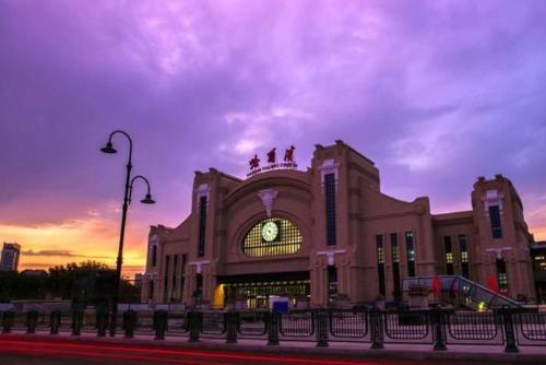 The province with largest number of railway stations in country is 4 times larger than Jiangsu Province, where Japanese and Russians are inseparable.
