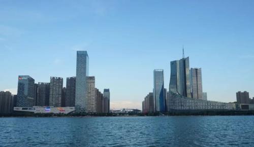 China's two nearest provincial capitals are only 150 kilometers apart and are often ridiculed by netizens.