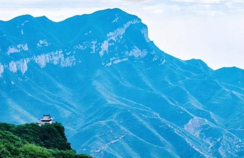 Shanxi has an "embarrassing" scenic spot with a long history and culture, Road 5A, but few tourists.
